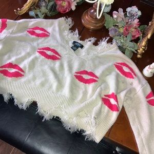 Brand new just getting rid of my long sleeves